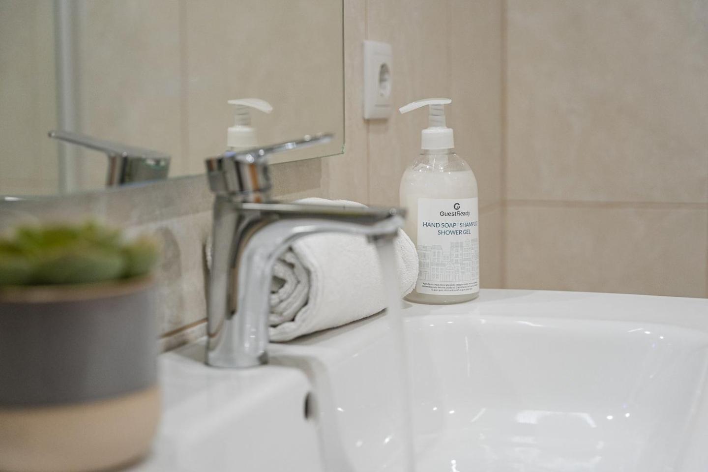 פורטו Guestready - Miragaia Stone Studios & Apartments מראה חיצוני תמונה