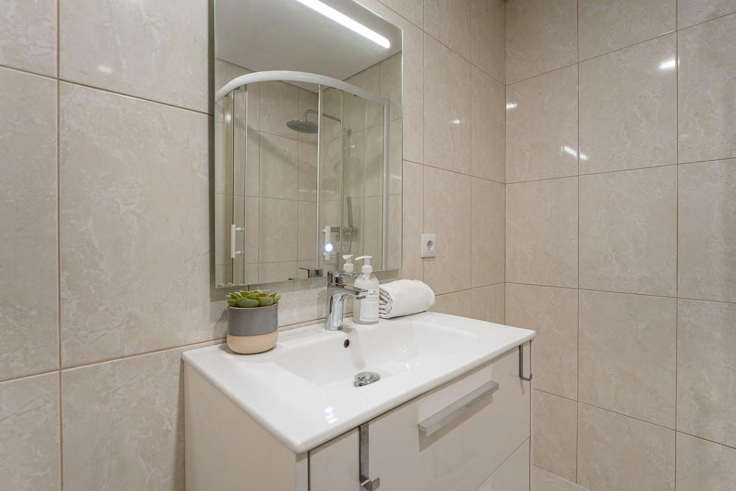 פורטו Guestready - Miragaia Stone Studios & Apartments מראה חיצוני תמונה